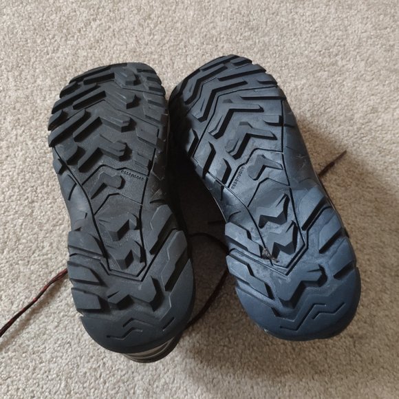 NWOT Decathlon Quechua Hiking shoes - Picture 3 of 3